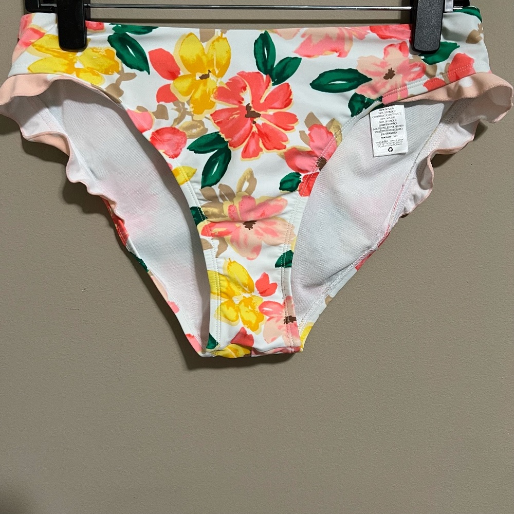 Floral Bikini Set - Picture 4 of 7